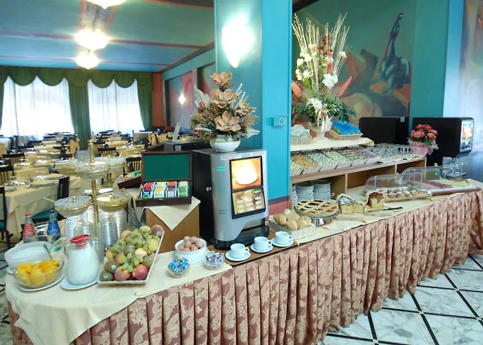 Hotel Minerva Palace