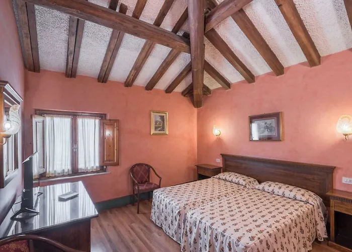 Hotel Minerva Palace