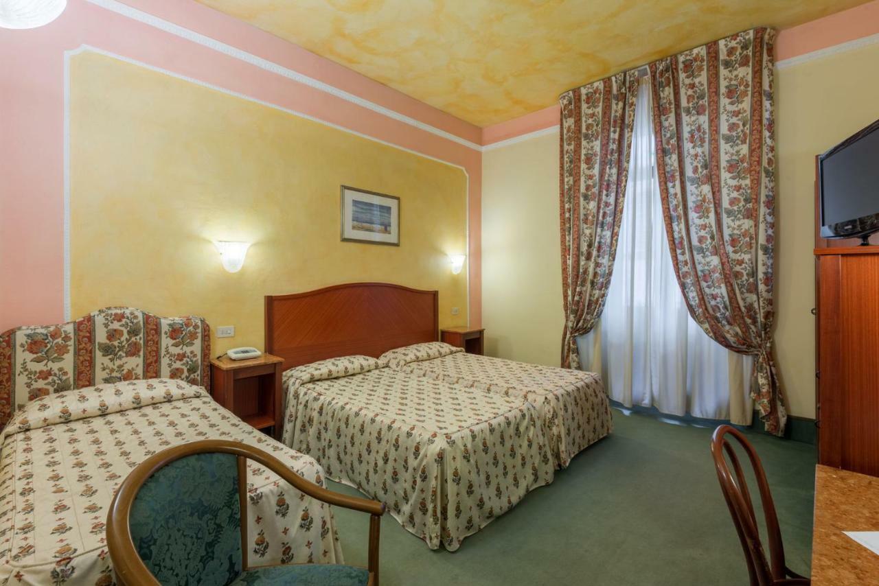 Minerva Palace Hotel 4*