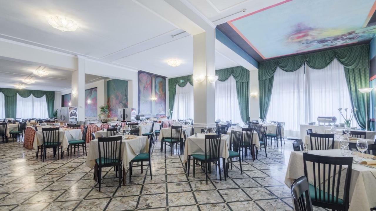 Minerva Palace Hotel 4*